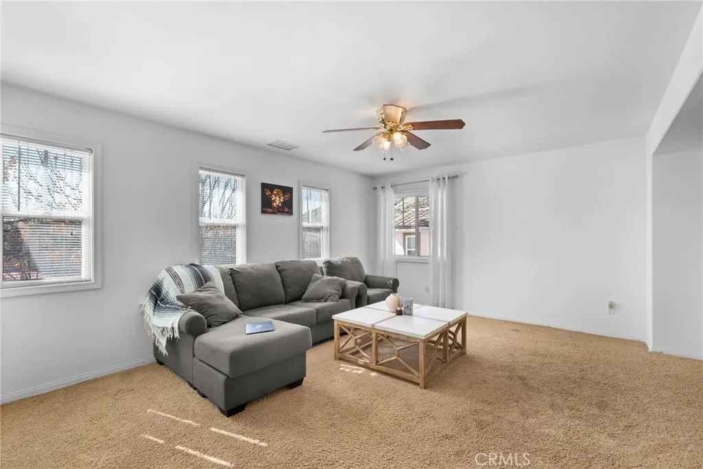 35424 Saddle Hill Road, Lake Elsinore, California 92532 home-pic-38